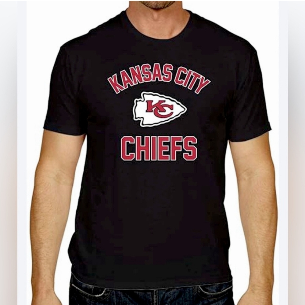 NFL Black Crew Neck Tee Kansas City Chiefs Victory Arch Graphic